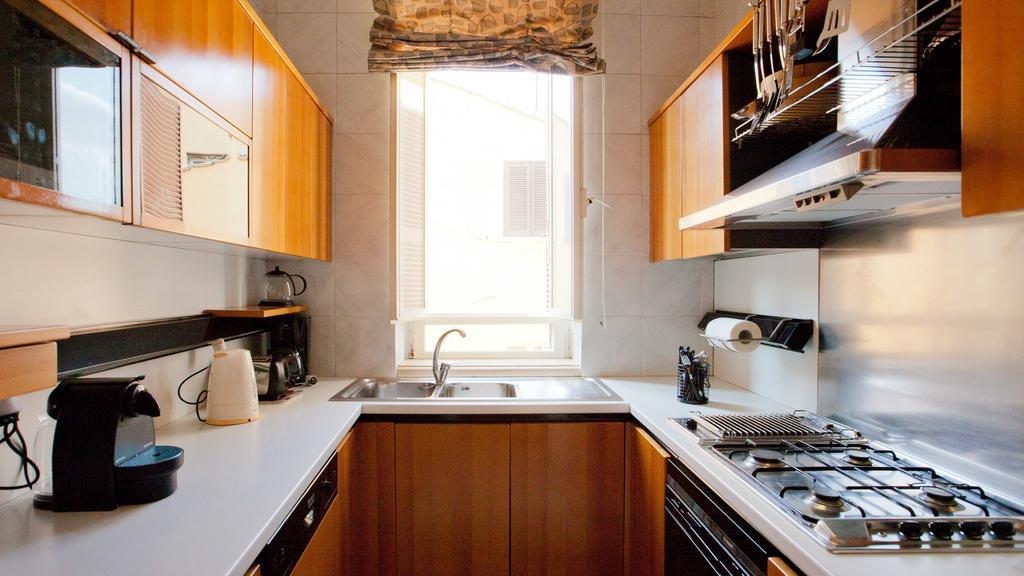 Rental In Rome - Fontana Di Trevi Penthouse Экстерьер фото