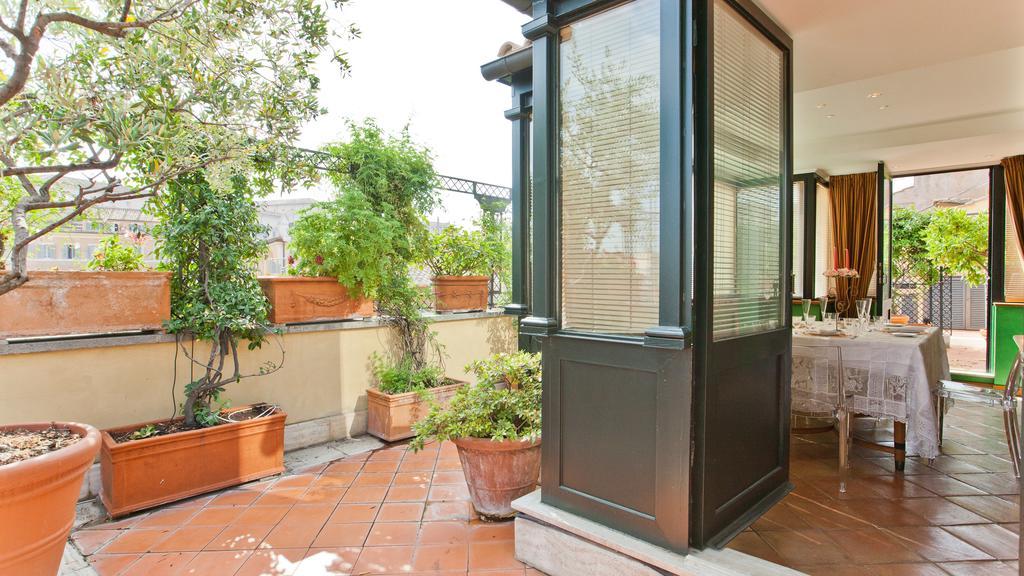 Rental In Rome - Fontana Di Trevi Penthouse Экстерьер фото